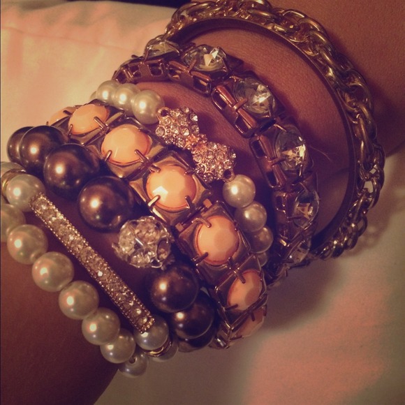 Arm candy