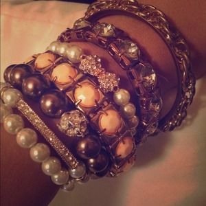 Arm candy