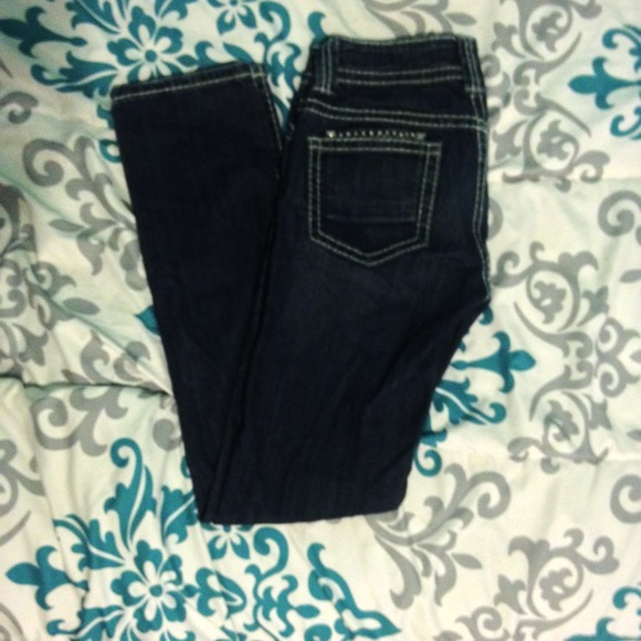 Dark washed Jeans with a Sparkle 💎