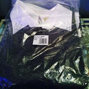 NWT Vera Wang sweater with shirt under it