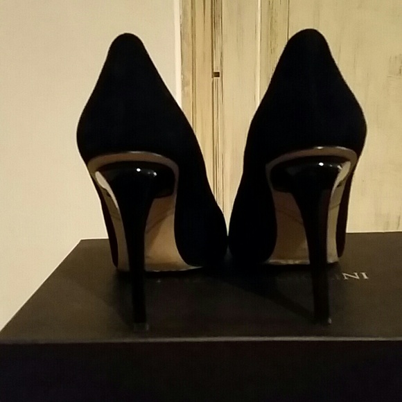 Enzo Angiolini black suede pointed pumps - Picture 3 of 4