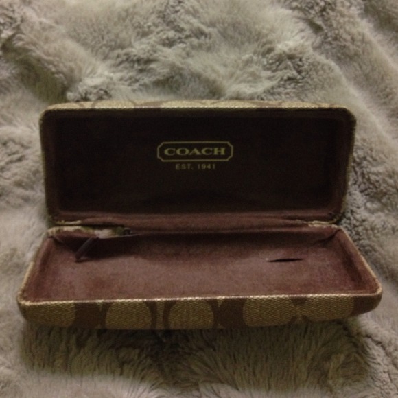 Coach sunglasses case