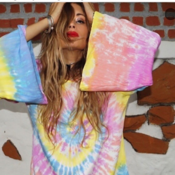 NWOT Tie dye top!!!!