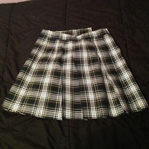 Plaid pleated skirt