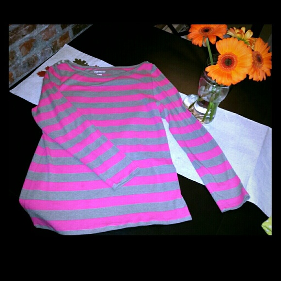 🚫 SOLD🚫 Stretchy top