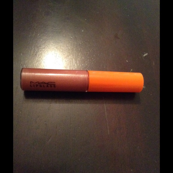 Mac limited edition lipglass Soft & Slow