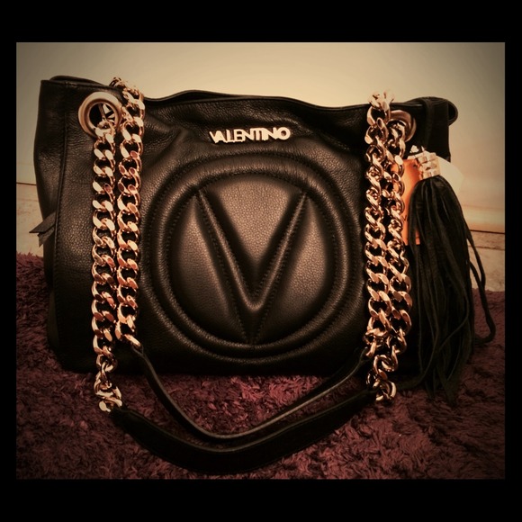 🚫sold🚫Authentic Valentino handbag