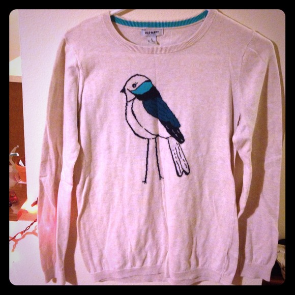 Cute bird sweater.