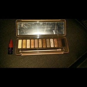 Naked 2 pallet