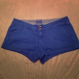 Blue American Eagle shorts!