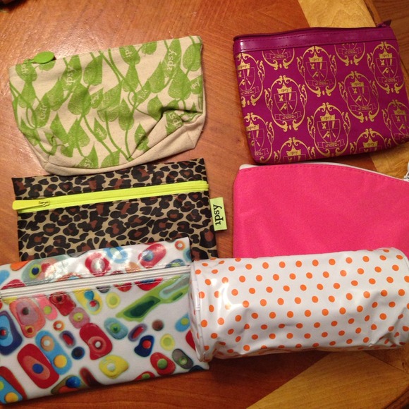 Ipsy makeup bags