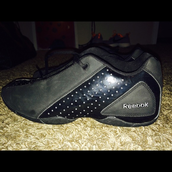 Women's reebok shoes