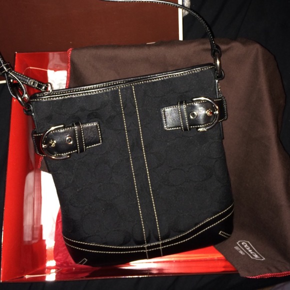 Coach purse hand bag