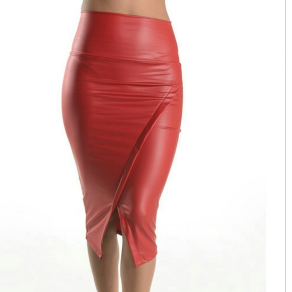 Yes!!! Red faux leather skirt