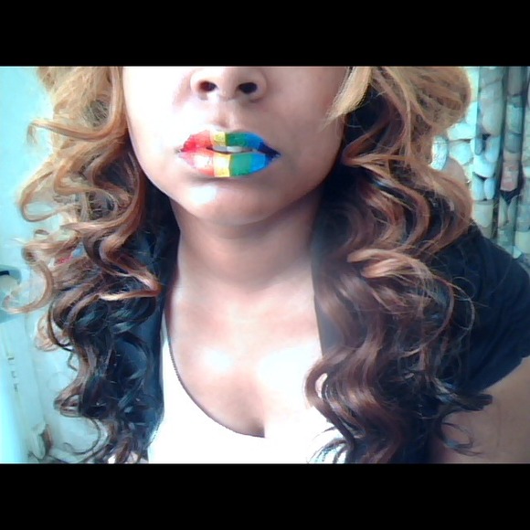 Tattoo rainbow lip