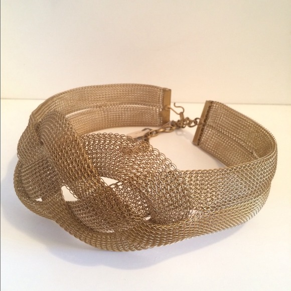 *SOLD* NWT Knot belt as seen on Kim Kardashian - Picture 3 of 4