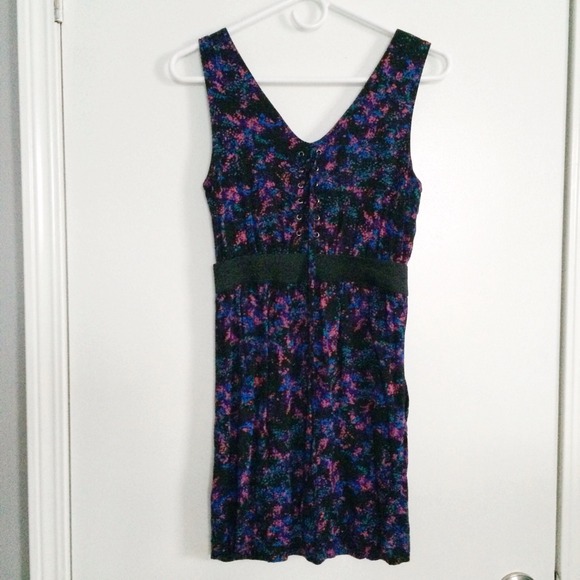 SOLD in Bundle - Black Colorful Dress - Picture 2 of 4