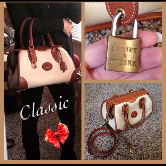 Dooney & Bourke Handbags - 💫RARE💫Dooney & Bourke Vintage Satchel/X Body