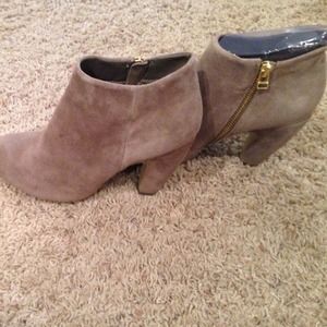 Steve Madden Booties