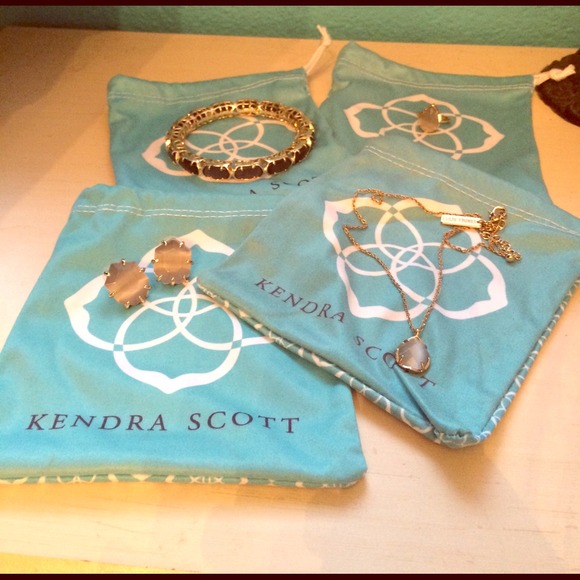 Kendra Scott Bundle