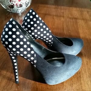 Gorgeous hot sassy, sexy heels!