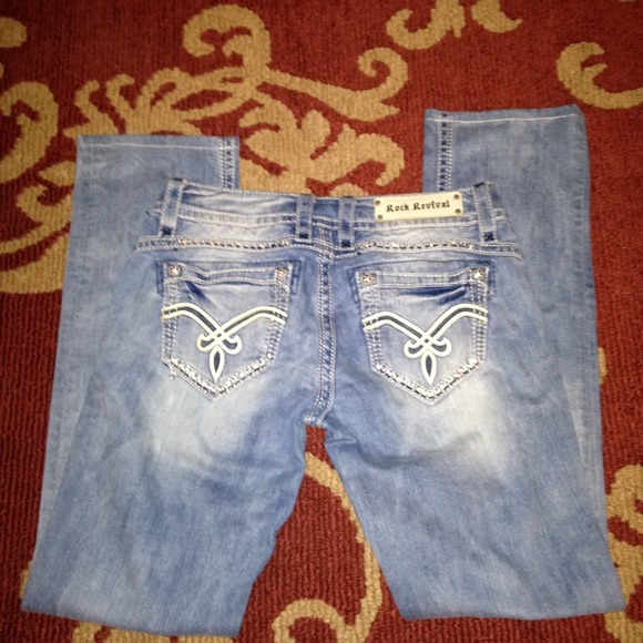 "TRADED" - Picture 2 of 4