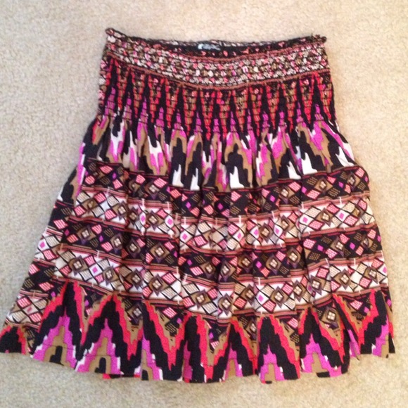 Tribal print skirt