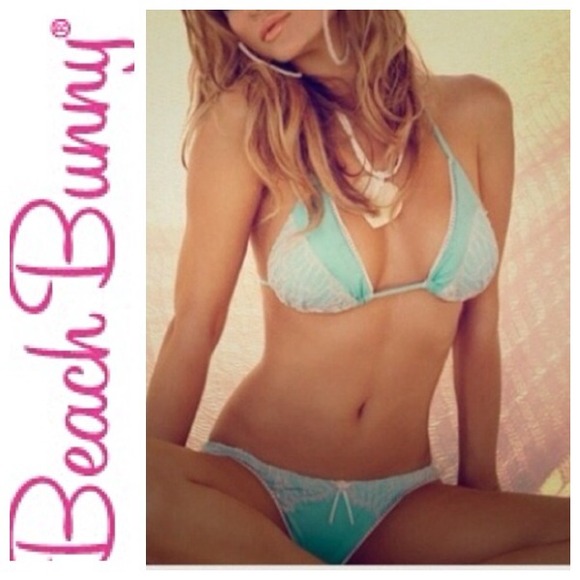 ️️️FINAL SALE Beach Bunny Baby Blue Bikini