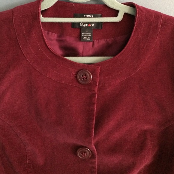 Bundled! 📦 Cranberry corduroy peplum jacket - Picture 3 of 4