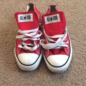 *REDUCED* Low Top Red Chuck Taylor's