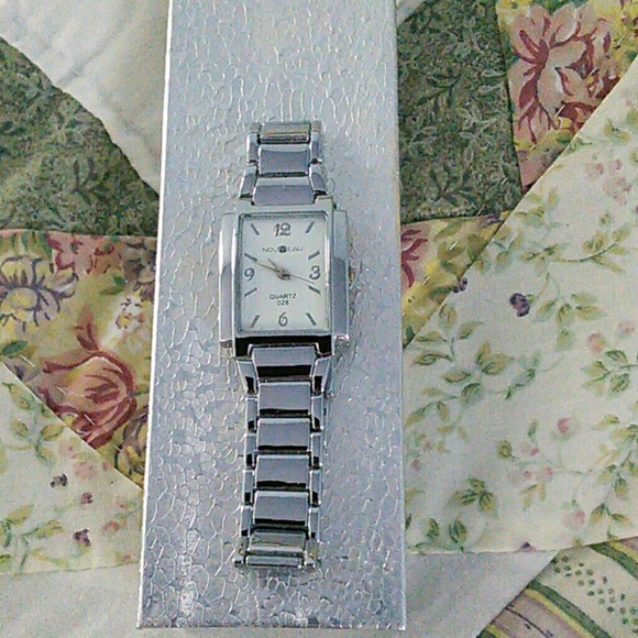 Watch - Picture 2 of 2