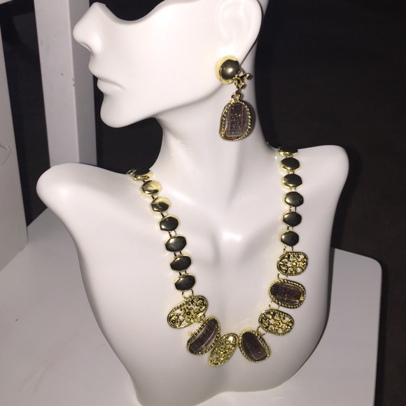Brand New Jewelry Set