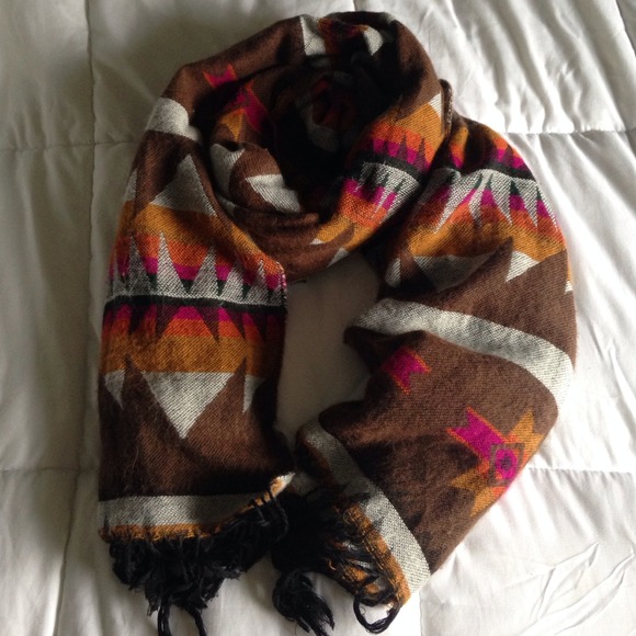 Aztec pattern scarf