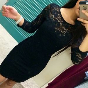 Tight Black Lace Sleeved Dress
