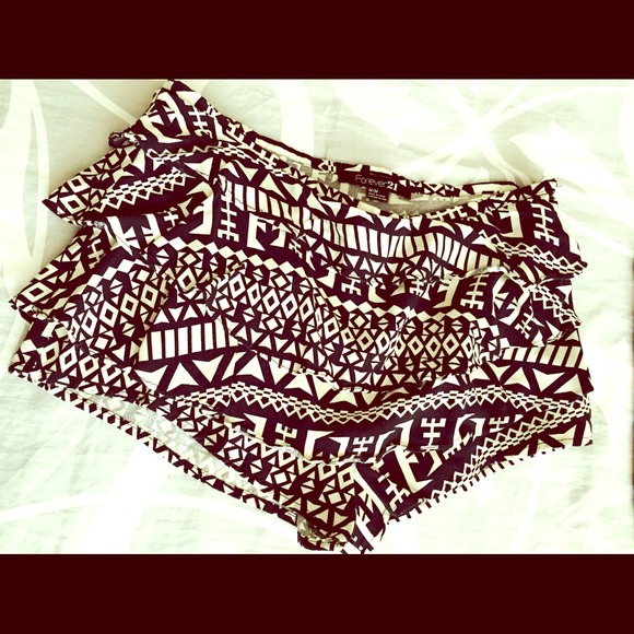 Skorts (shorts that looks like a skirt) lol NWOT