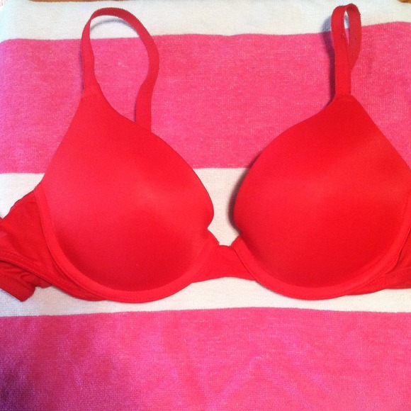 Victoria's Secret Pink Push Up Bra 34B