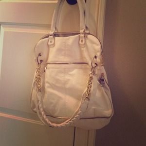 Steven Madden White envelope purse