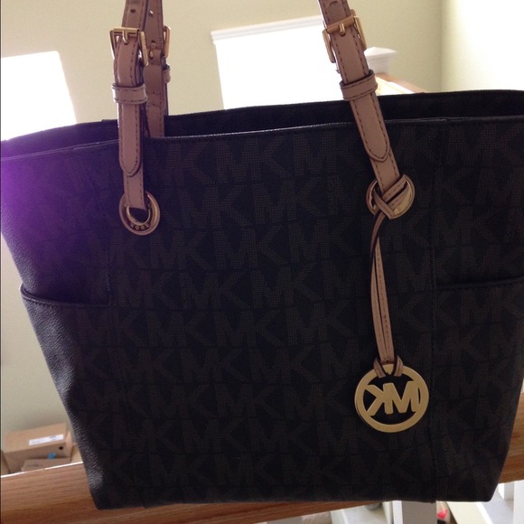 Michael Kors bag