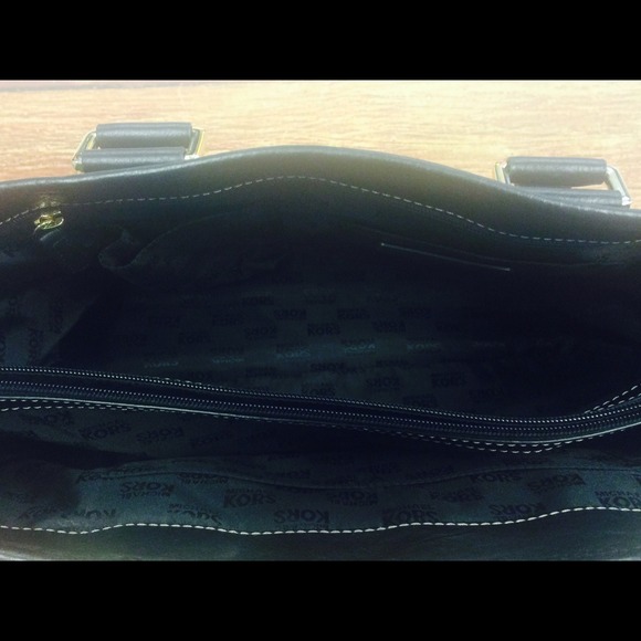 🎉💌SOLD🎉🎊New Authentic Michael KORS - Picture 4 of 4