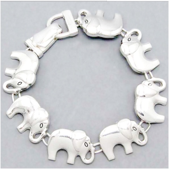 Jewelry - SILVER ELEPHANT LINK BRACELET