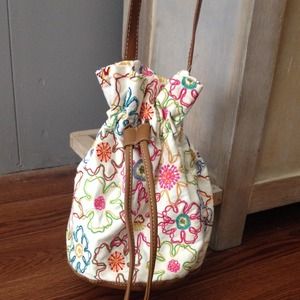 Embroudered bucket purse