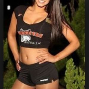 Black hooters outfit