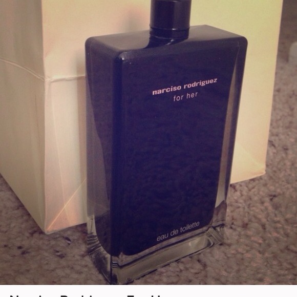 Narcisco Rodriguez for her eau de toilet