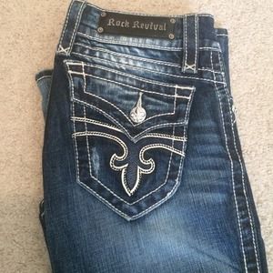 Rock revival jeans size 28 length short.