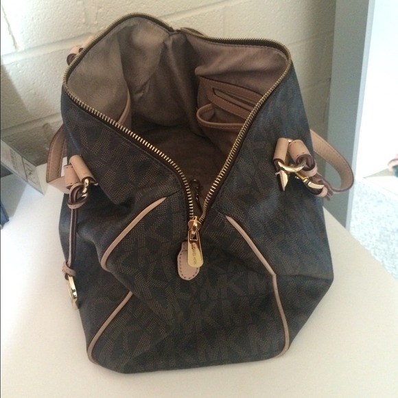 Michael Kors Large Grayson - Picture 4 of 4