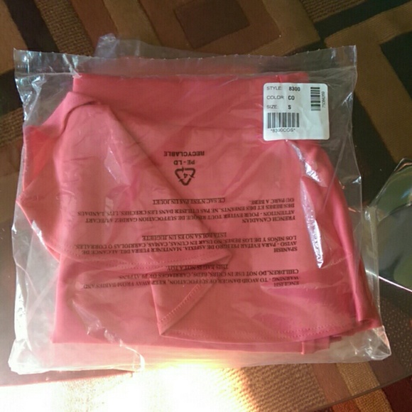 Skirts - Picture 1 of 3