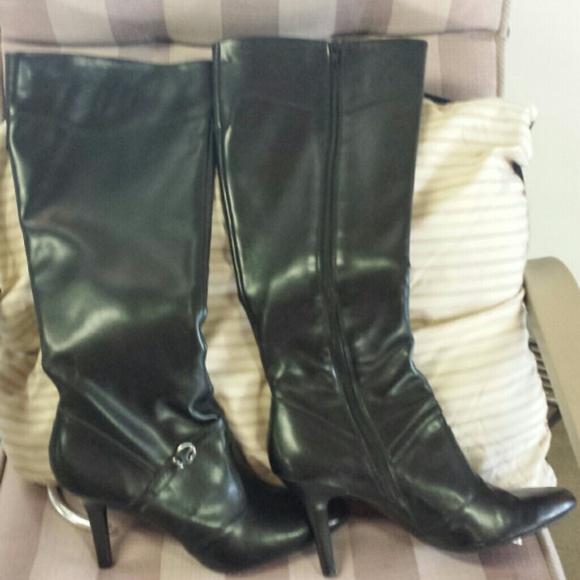 *SALE* Studio Paolo knee high black boots