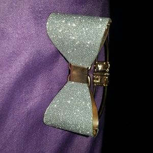To big for my wrist.