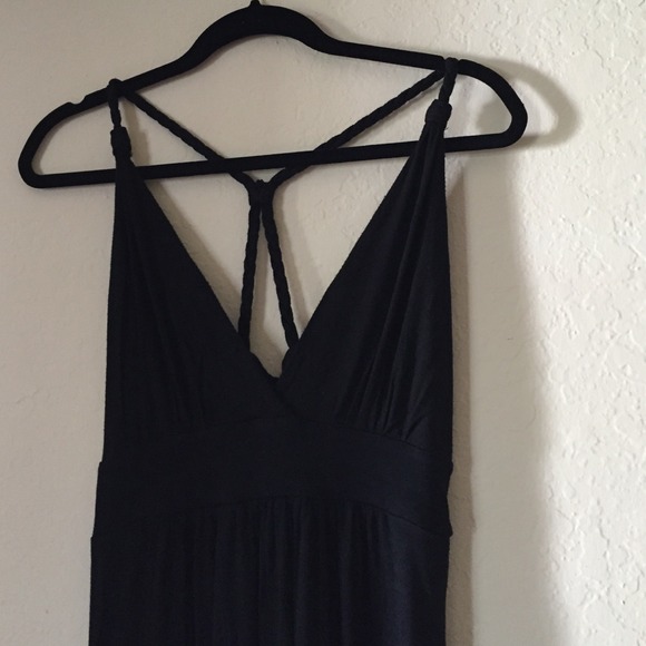 Black halter maxi dress - Picture 3 of 3