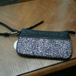 Sak wristlet
